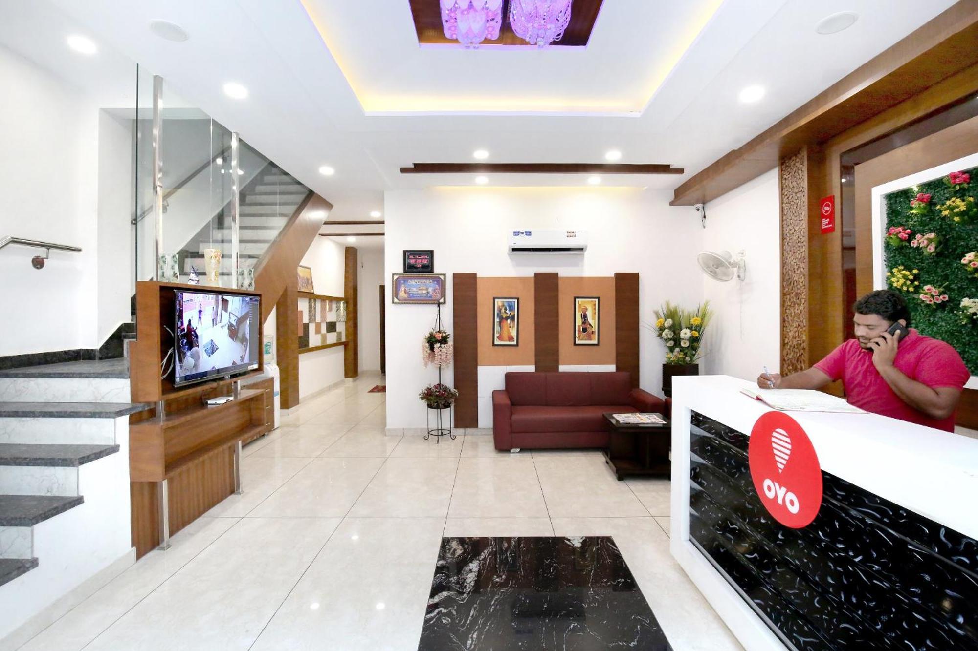OYO 9674 Hotel OBR Inn Ludhiana Buitenkant foto